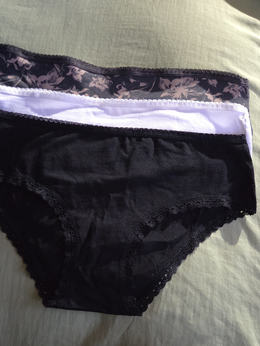 NWOT- Pact Organic Women's Bikini Panty Trio - Black, White, Floral